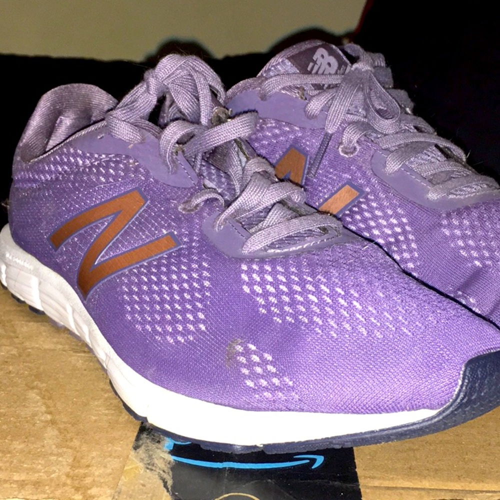 New Balance W600EC2